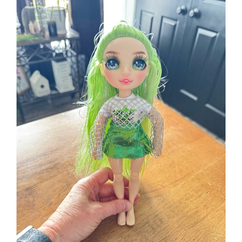 Rainbow High Jade Hunter fashion doll, specifically from the Sparkle Slime